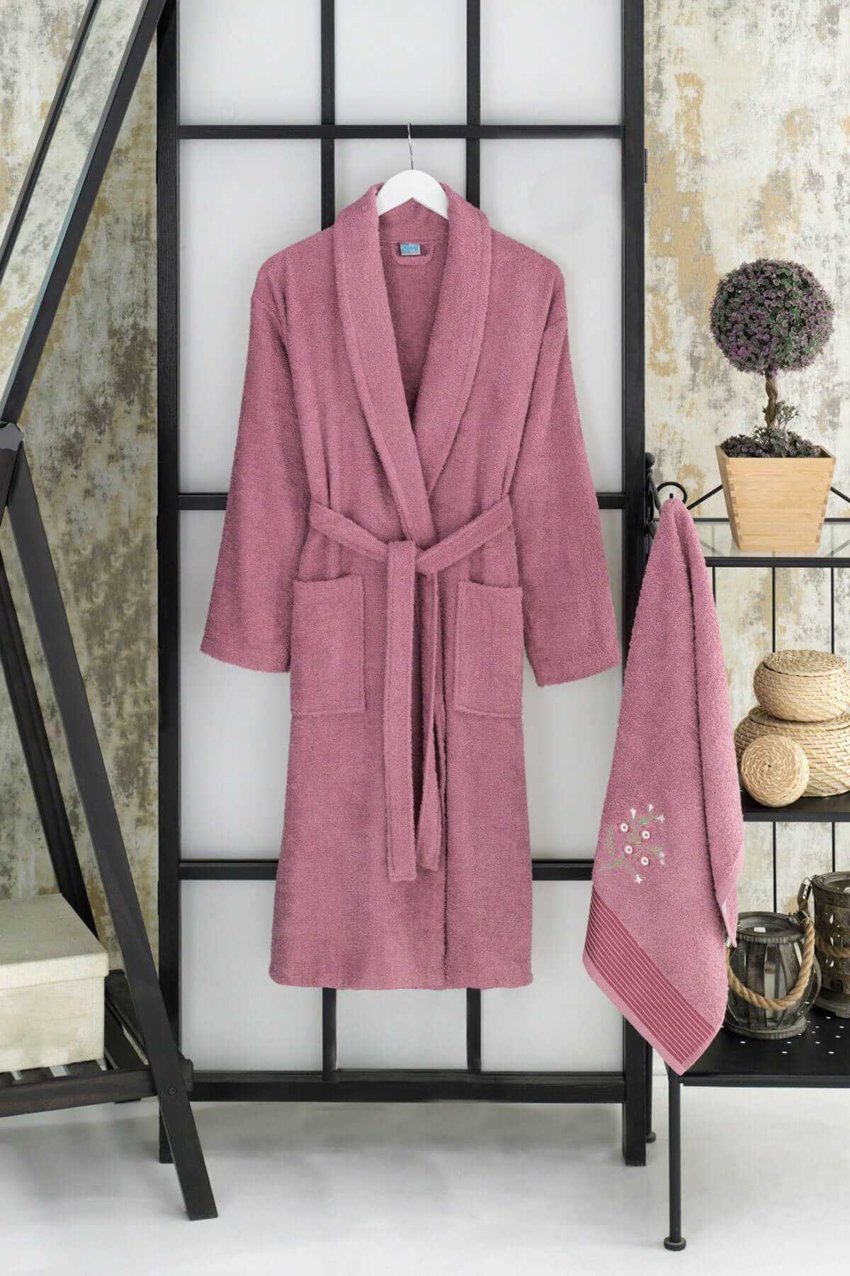 Kadın Havlulu Banyo Bornoz Takımı %100 Pamuklu Mürdüm resmi