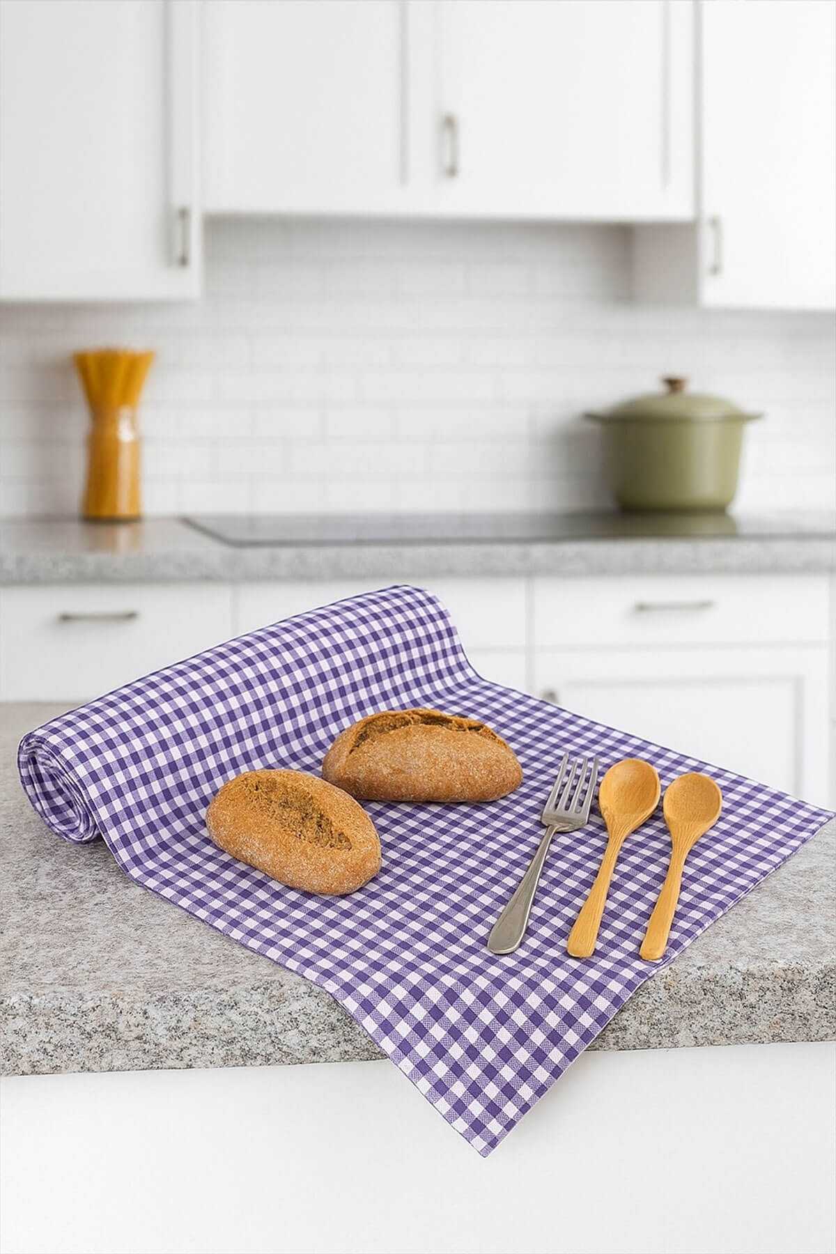 Zefir Desen Sofra Bezi Masa Örtüsü 170 x 170 Cm Lila resmi