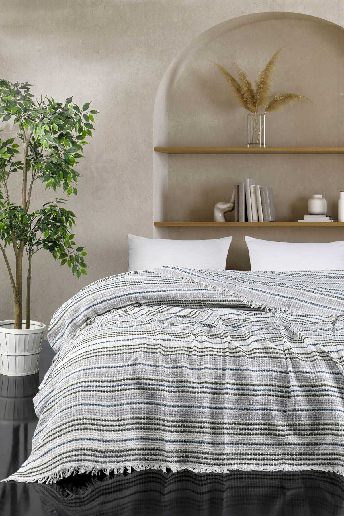 Çift Kişilik Yatak Pikesi Güneş Haki 200 x 230 Cm resmi