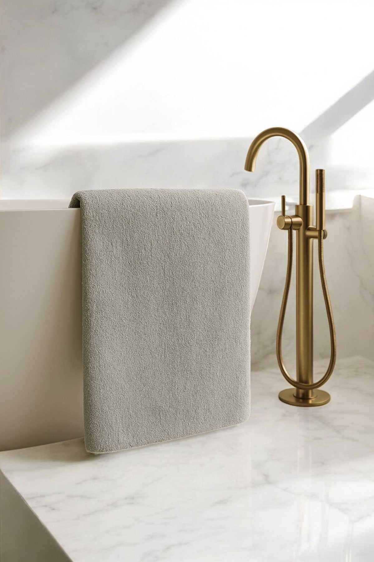 Luxury Hotel 90x150 cm %100 Pamuk Banyo Havlusu  Gramajlı Gri resmi